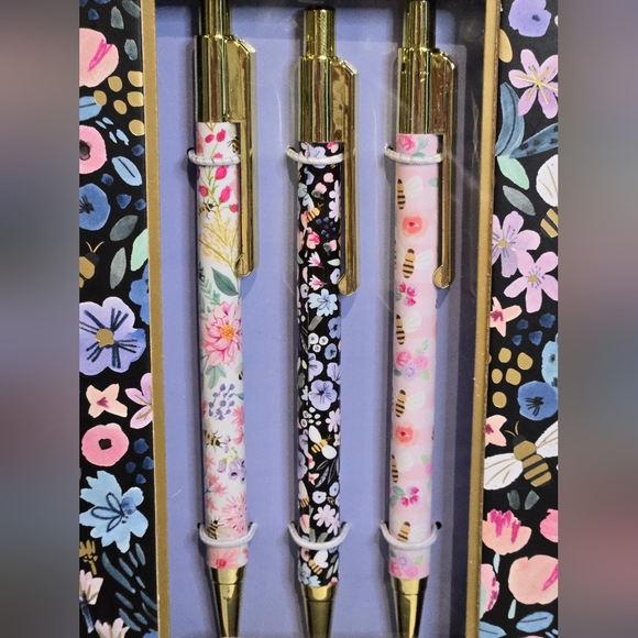 Floral Pen Set - Black, Pink, White - Picture 3 of 4